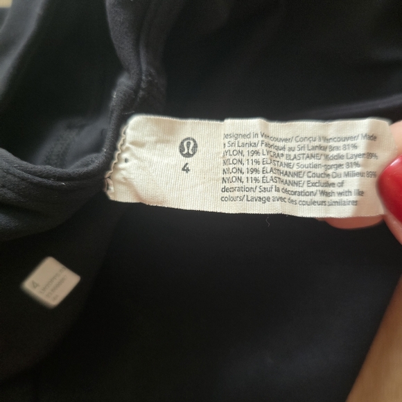 Lululemon Align Asymmetrical Bra Black Square Dot Light Support A B CUP - Picture 6 of 6